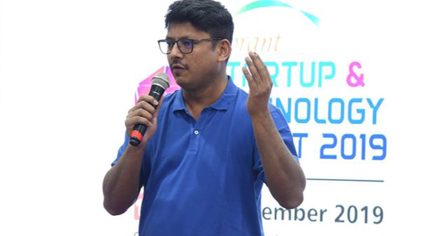 vp ankit shah leading discussion on cybersecurity awareness