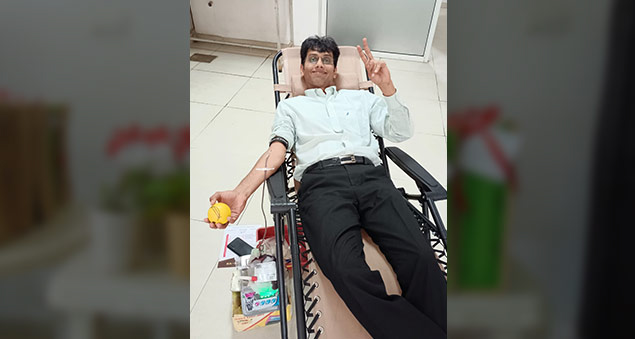 employees volunteering for blood donation during the 2022 campaign