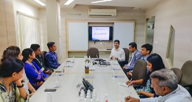 employees attending training on cyber laws and hr management best practices