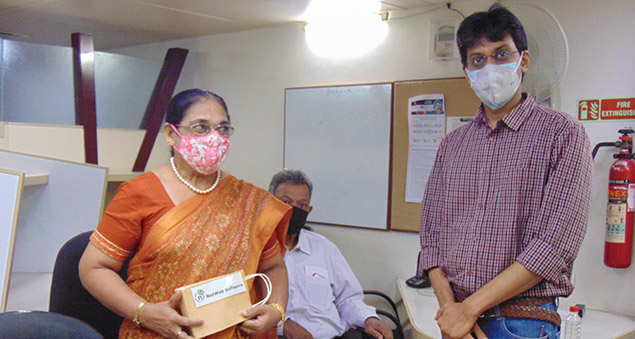 employees getting vaccinated or participating in health awareness activity