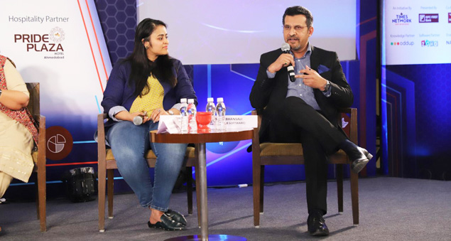 ceo maulik bhansali speaking on leadership at et now leaders of tomorrow